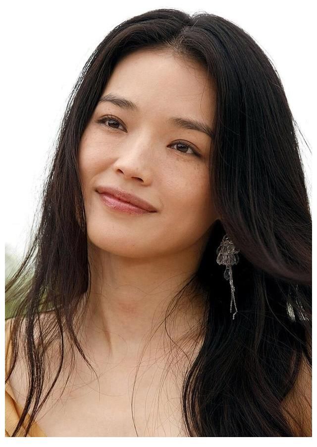 舒淇凭什么和刘震云、陈凯歌平起平坐