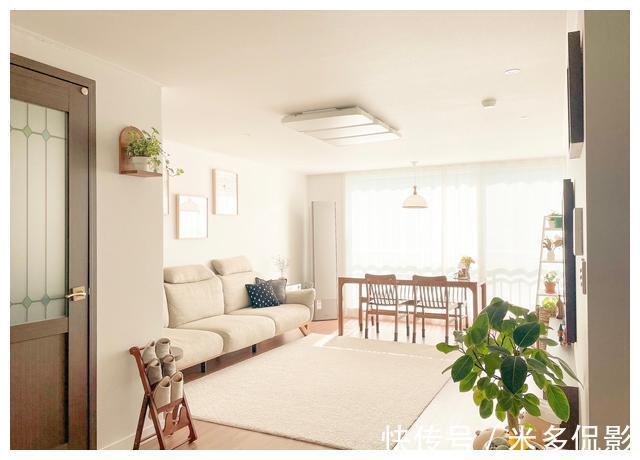 三口之家|120㎡复古风,胡桃木+白的配色干净又养眼,三口之家的简单生活!