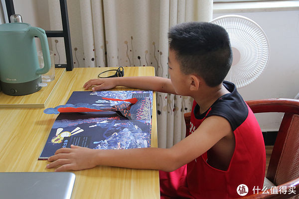 扉页#玩着玩着就把书看了——“火山爆发了!”立体纸艺书试玩