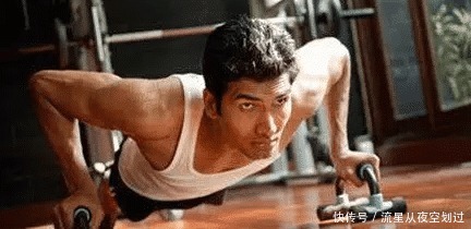 关节|慢速俯卧撑一定就要比快速俯卧撑吗俯卧撑越快,其实这好处越明显