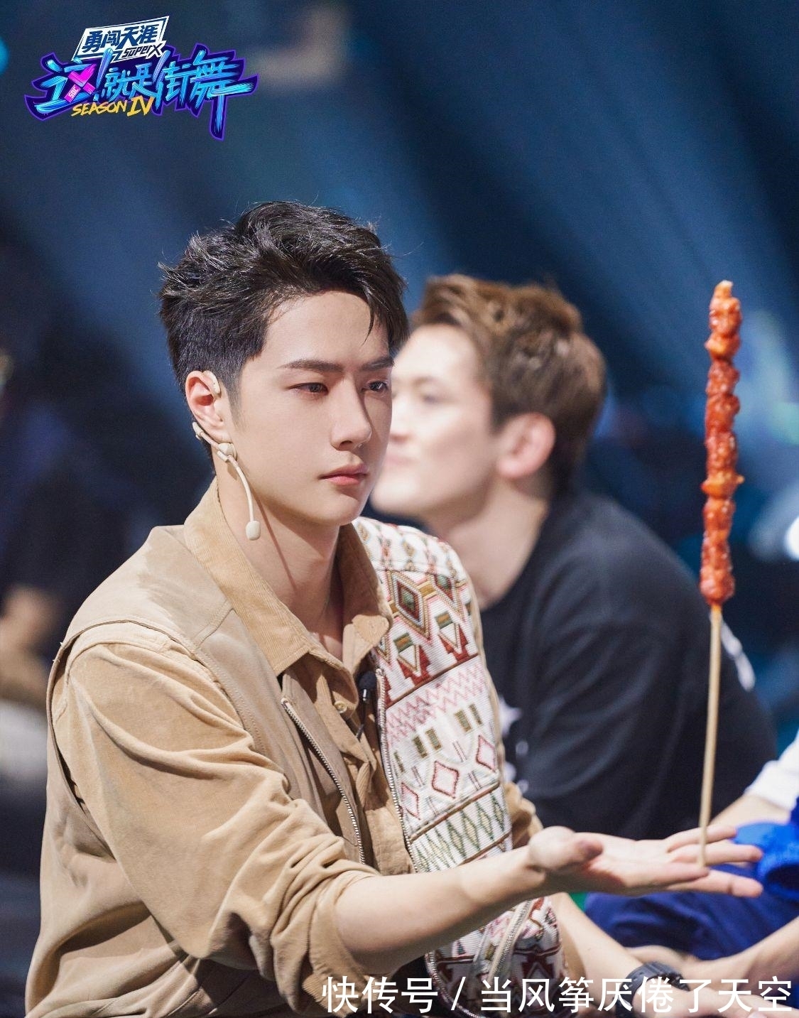 《街舞4》靠饭圈流量夺冠的王一博, 却被观众骂不配? 该封杀?