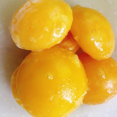 自制咸蛋黄