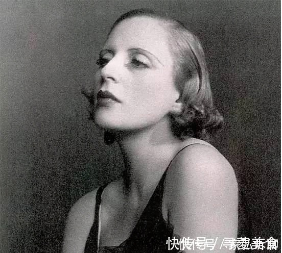 自画像|开绿色布加迪的自画像:奢华与美貌的极致,一生放荡不羁的女画家