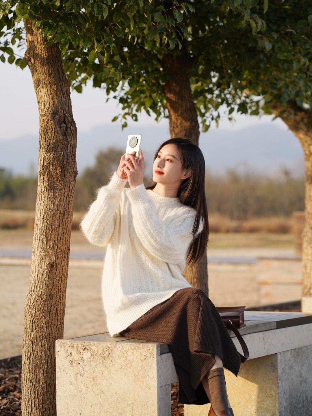 博主|作为冬季最实用单品,“毛衣”能让你轻松演绎高级,适合熟女