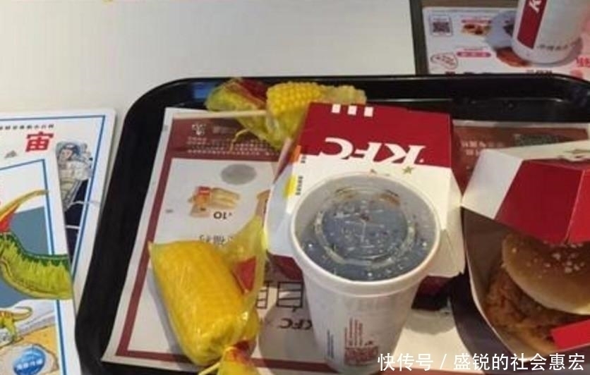 都会觉得|吃肯德基时,从不点这4种食物的人,收银员会以为你是内部人员