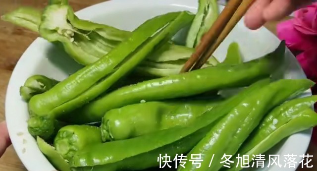 蒜片|辣椒腌起来贼好吃，30年的老方法，简单好吃，开胃下饭！