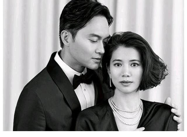 《披荊斬棘》：黃貫中沒加入大灣區(qū)，朱茵沒來現(xiàn)場，竟然是因?yàn)樗?
onload=