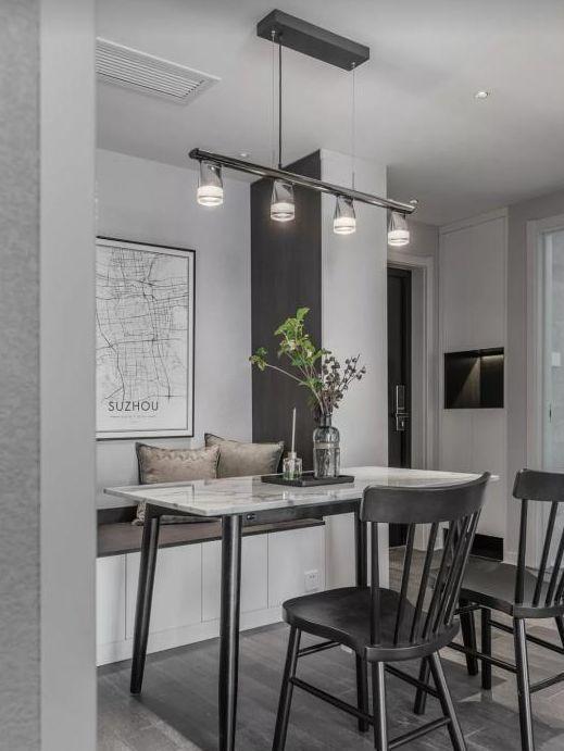 玄关|86㎡小户型,阳台做个小改动,等于多出一间卧室,太实用!