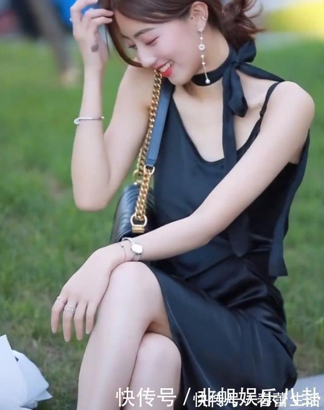 小姐姐 清凉蝴蝶结连衣裙,知性优雅,时尚感十足