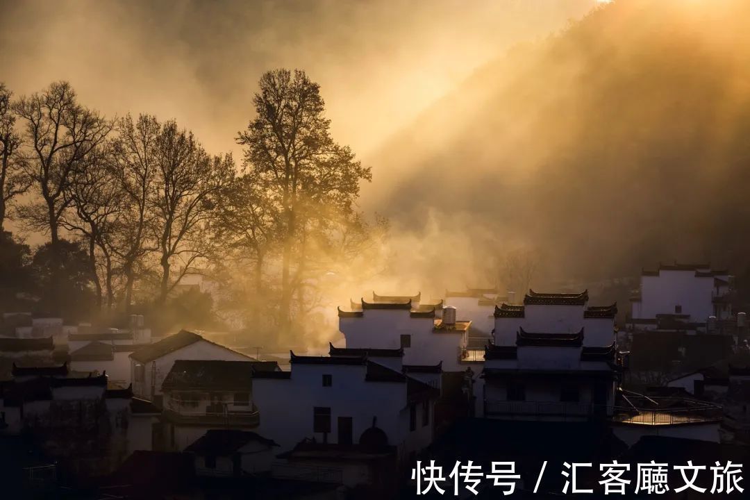 “水上公路”火出圈！这个夏天我想和你去江西看遍灵山、古村