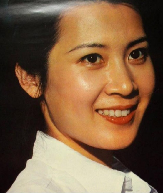 正军级|她是著名国家一级演员,享正军级待遇,离异28年如今仍孤身一人