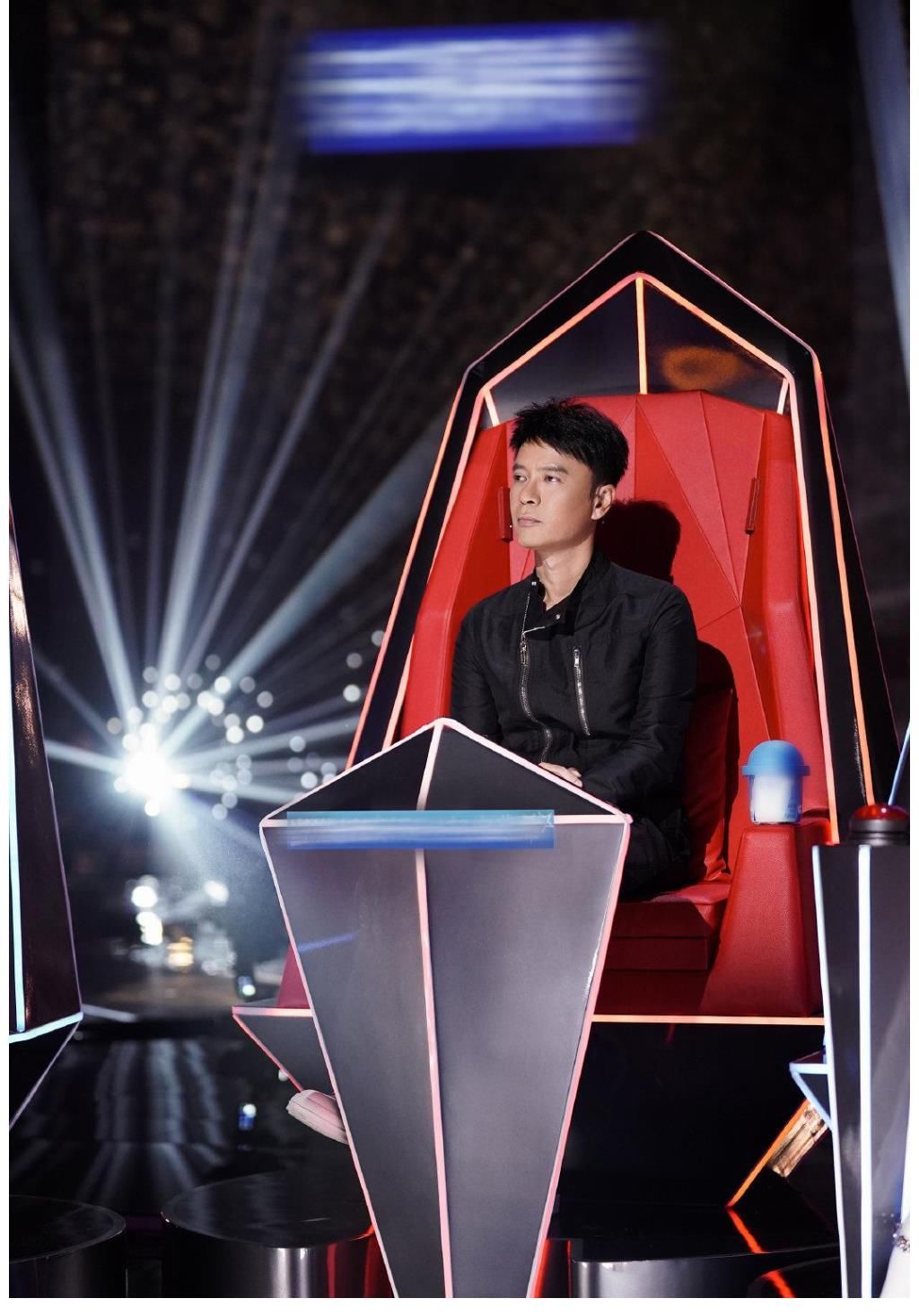 吴莫愁|增量原创、革新赛制,《2021中国好声音》十年赤诚坚守音乐“夏令营”