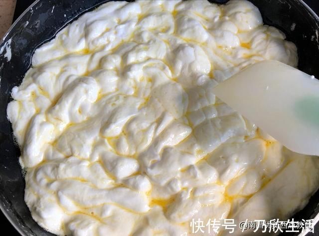 零食|自制零食牛轧饼干，仅仅是多了一层糖心，饼干美味瞬间提升