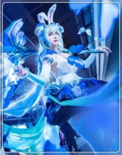 瞬间|小姐姐COS公孙离,光脚不算啥,看她踮脚尖,漫迷瞬间沦陷