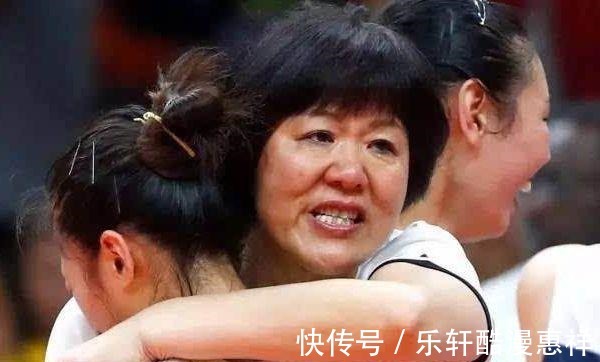 朱婷|中国女排正式官宣,郎平身份发生变化,张常宁李盈莹放心了