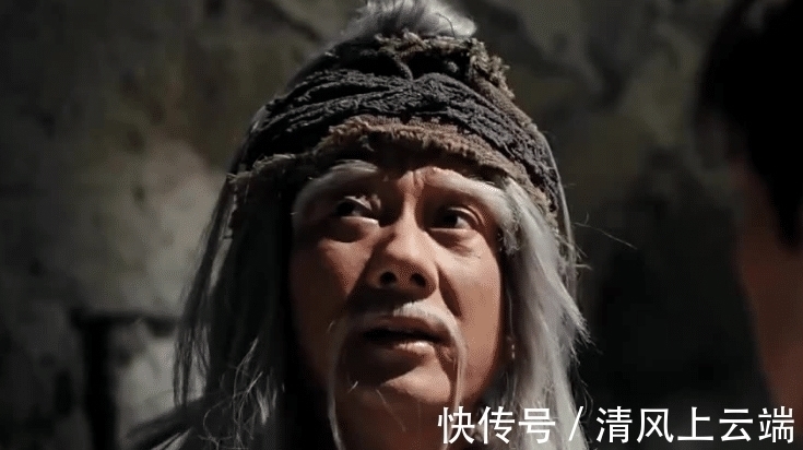 配角&金庸笔下最牛配角,两次削弱他武功仍是一流,连徒弟也是武林神话