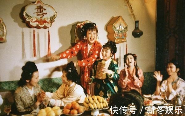 宝玉$那个从未露面的女人,才是红楼梦里贾家真正的王妃