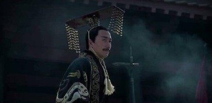 皇帝刚当27天被废,大臣在囚犯中推选一位,