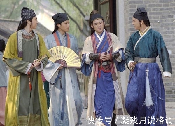 夫君#少女一上联:“午朝门外,排两班,文文武武”,乞丐一下联,绝了