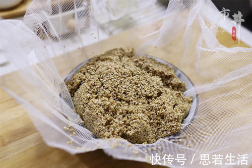 芝麻香油|在家自制芝麻酱、芝麻香油，味道纯正无添加，原来做法这么简单