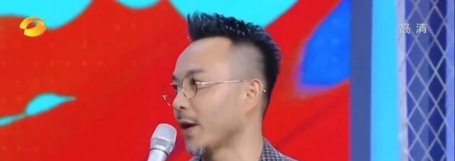 跳舞|天天向上:王一博带领一波王炸来跳舞,钱枫炫技翻车,他笑好大声