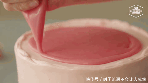 「高颜值」一款千层蛋糕，颜值太高，外面买不到，几步get同款