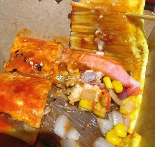 吃遍大连-街头巷尾的那些诱人的小吃，总想从头到尾再吃一遍~