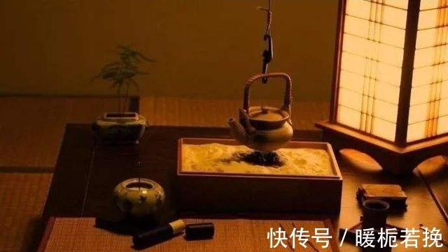 金铜仙人辞汉歌@李贺的代表句：天若有情天亦老，唐朝无人能续，宋朝才出现下半句