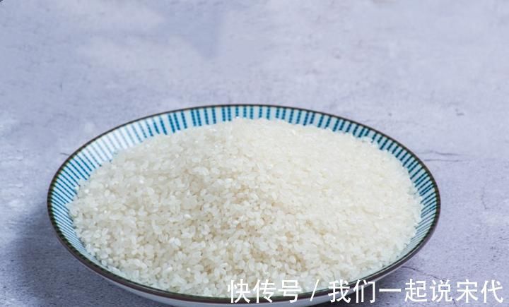 南瓜|做蒸糕时,直接上锅蒸大错特错,多加1步,蒸糕蓬松暄软,特好吃