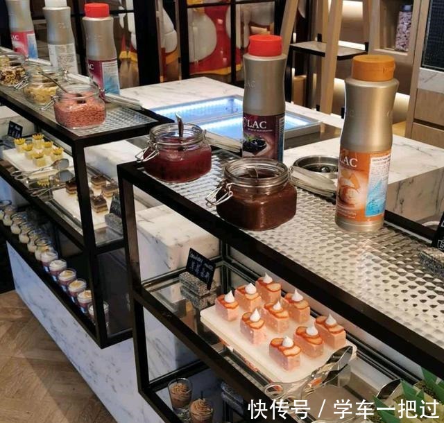 上海最高端的的自助餐厅
