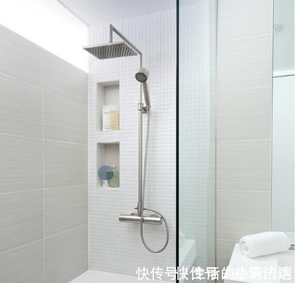 包管柱|卫生间壁龛怎么砌装修师傅指导了一番，2种方案照着装，真省事！