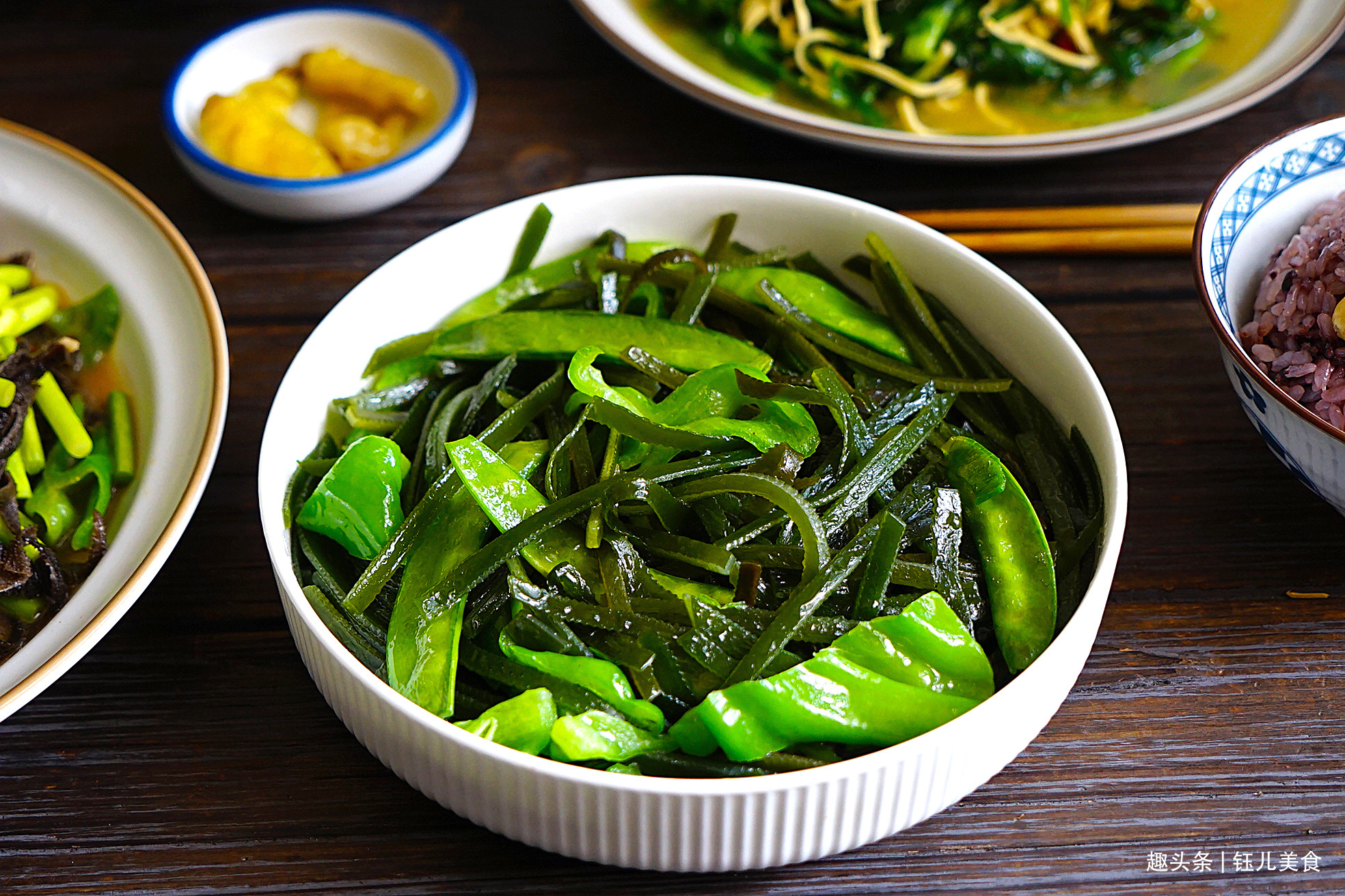 儿媳妇做的午餐火了，简单的家常菜，婆婆不嫌弃还分享烹饪技巧