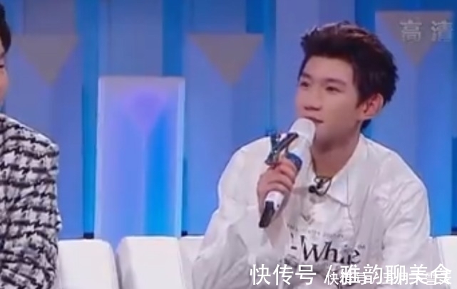 王源和希林娜依高參加節(jié)目，年齡問題成焦點(diǎn)，情商高低有點(diǎn)明顯