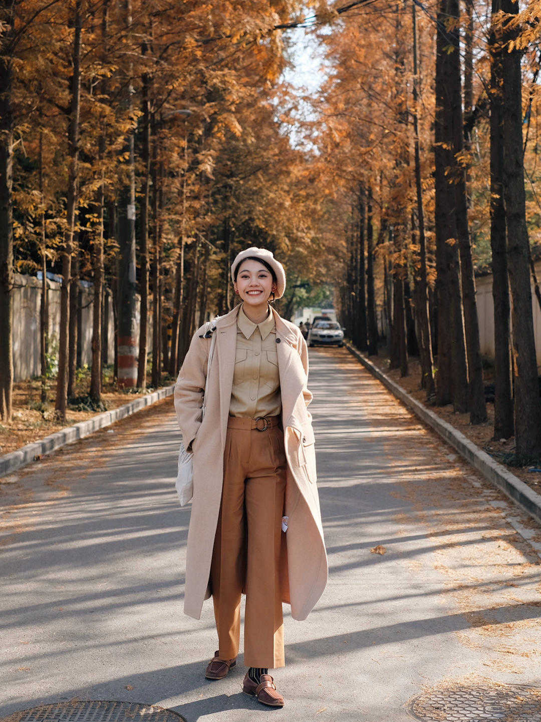 秋天|今年流行奶奶裤,专治各种缺点,微胖女生的最爱