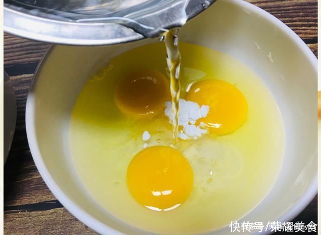 蒸鸡蛋羹,凹凸不平口感差?牢记“5要5不要”,蛋羹好吃像果冻