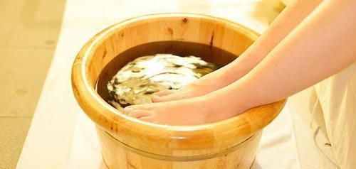 总是睡不着,半夜莫名醒来?或是这三种疾病在打招呼,重视起来