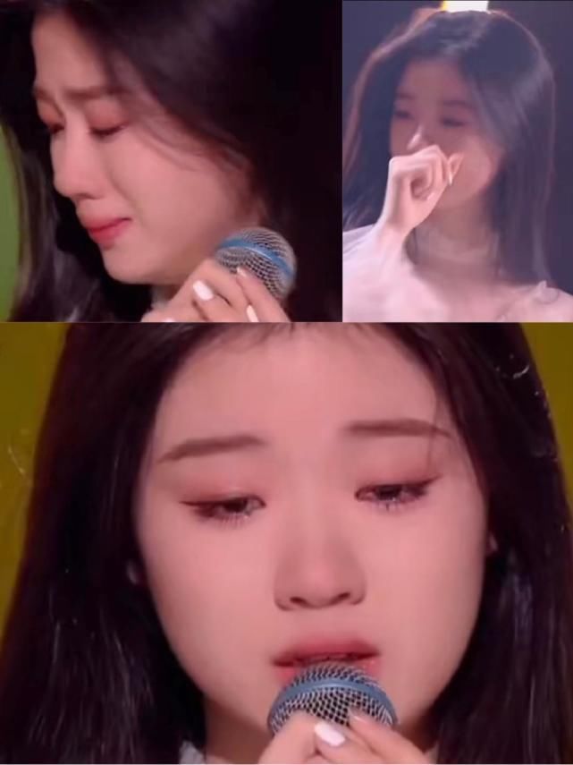 她是《中国好声音》冠军热门人选，18岁单依纯唱哭观众，颜值惊艳
