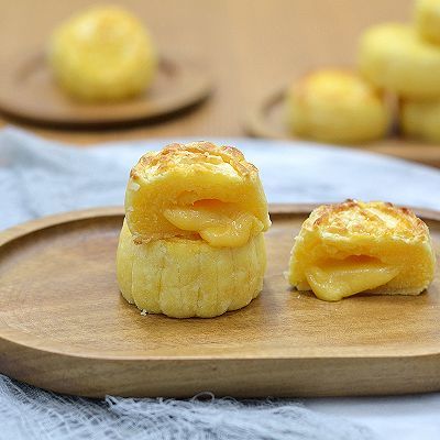 全脂奶粉|奶黄流心月饼