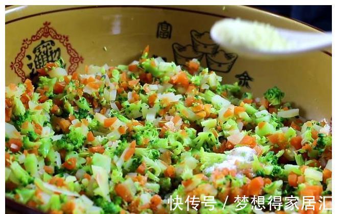 年夜饭|西兰花和这菜一起做，清口味美，一大盘都不够吃，收藏过年用得上