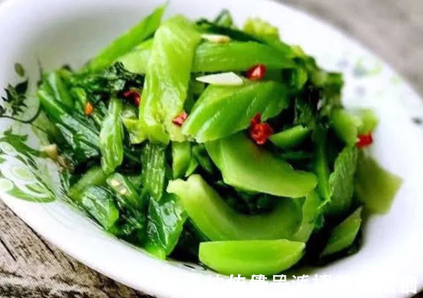 腰精|女性选择吃燃脂菜,每天吃一盘,瘦脸瘦腰,瘦成小腰精