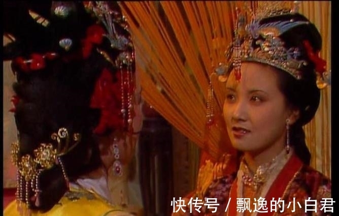 红楼梦#《红楼梦》中:元春回贾府省亲,为何非在凌晨2:45分离开?