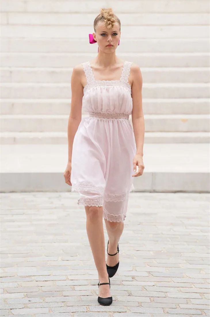 b2021秋冬巴黎高定时装周，仙境也不过如此吧