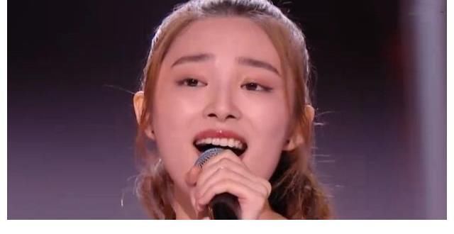 《好聲音》第三期迎來超級大美女,顏值不遜陳冰,伍珂玥該靠邊了