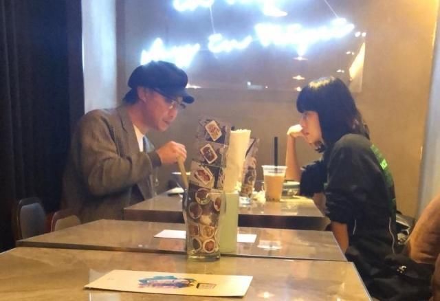 陈奕迅半年无收入，老婆曾一小时花掉80万，16岁女儿去年被曝早恋