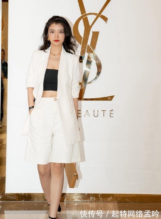 穿搭|不喜欢繁琐的搭配?来借鉴三木的极简风穿搭,舒适又气质