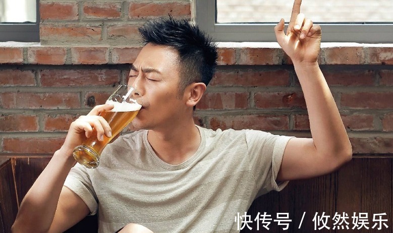 |搞笑、犯二,这不是我认识的朱亚文,《逗爱熊仁镇》把他惹急了