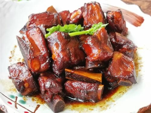 2021年夜饭菜单，东北味道的十六个菜，丰盛又实惠，东北人的最爱