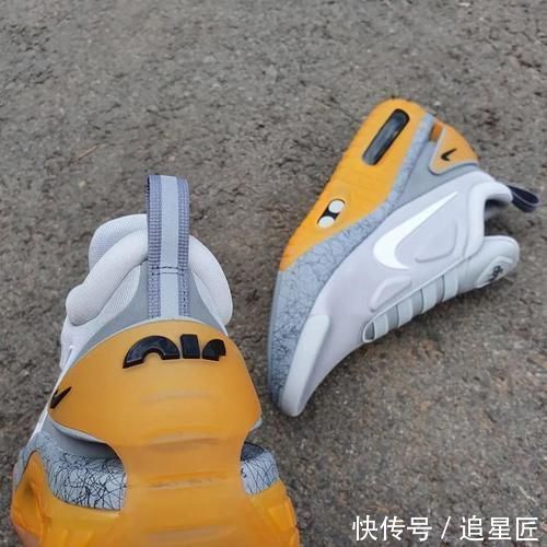 NikeMAG 简直就是低帮版NikeMAG全新自动系带还有新配色