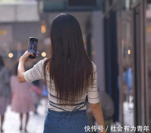 穿挂脖牛仔裤就是好看!