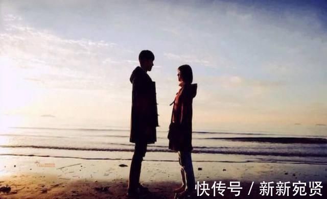 小杰|妈妈接儿子放学却被当成路人,儿子一个眼色,妈妈秒懂